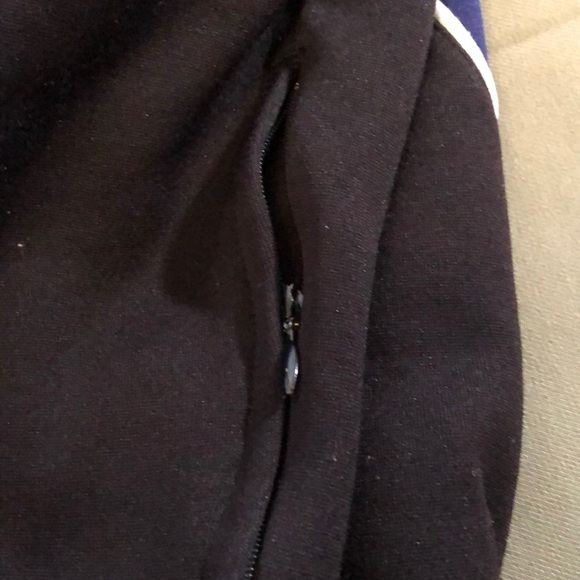 Authentic ADIDAS 3 stripes men’s size XL Jacket - Picture 7 of 9